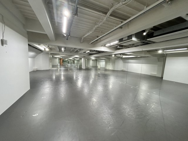 仙川ビル(一括貸し)のロビー