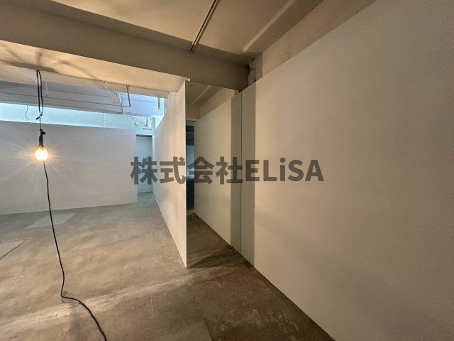 六本木三幸ビルのロビー