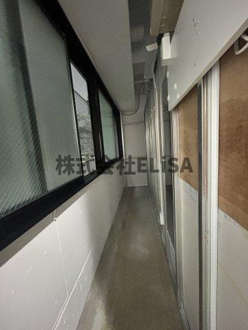 六本木三幸ビルのバルコニー