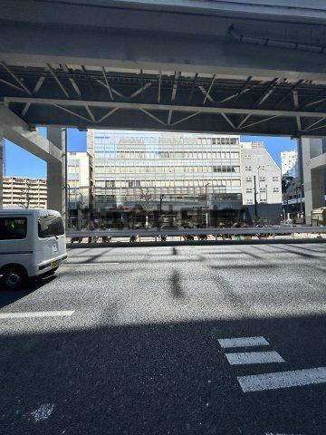 六本木三幸ビルの駐車場