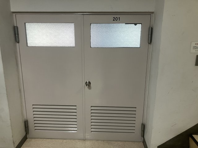 第５東ビルの内装