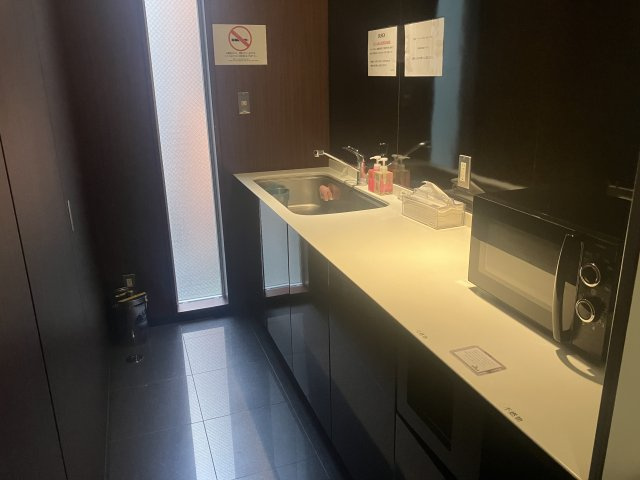 ビュレックス麹町のロビー
