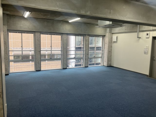 第１井上ビルのロビー