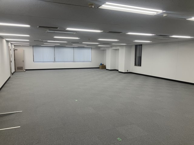 本郷天理ビルの内装