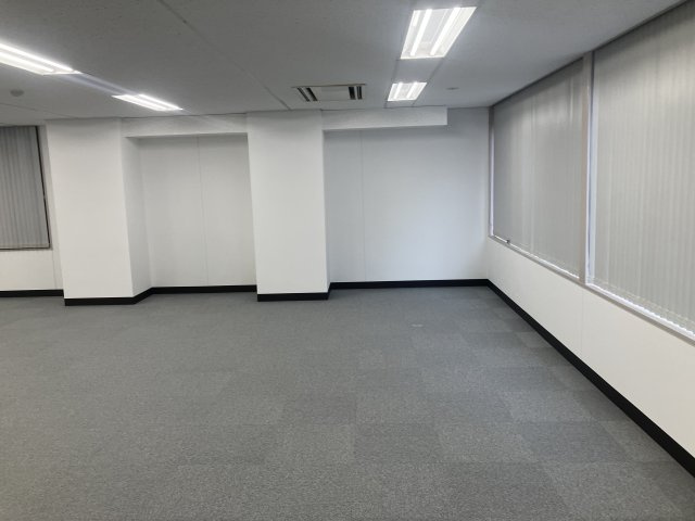 本郷天理ビルの内装