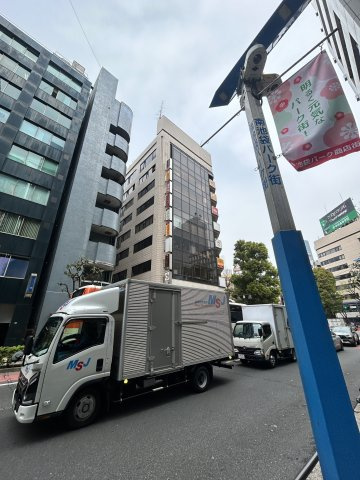 南水ビルの外観