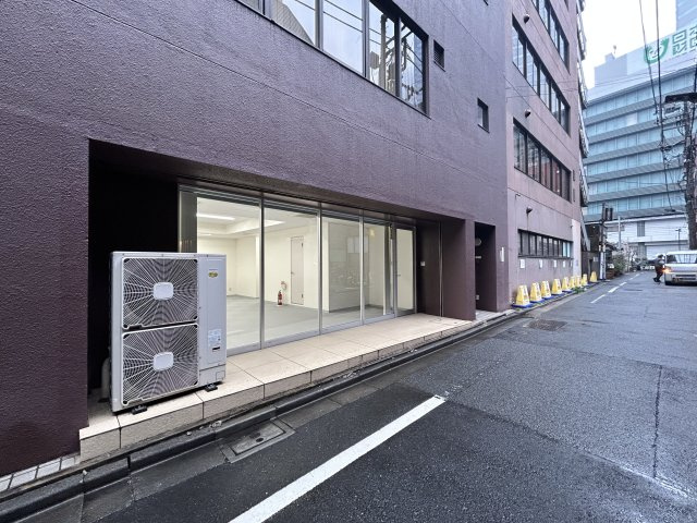 第２中田ビルの駐車場