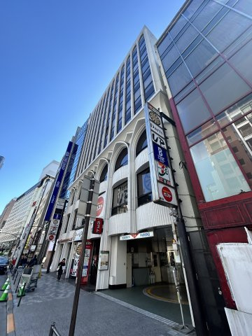 ほうらいやビルの外観