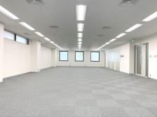 三軒茶屋堀商ビルの内装