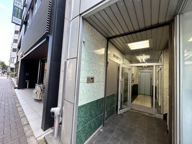 ロリエ四谷ビル| 