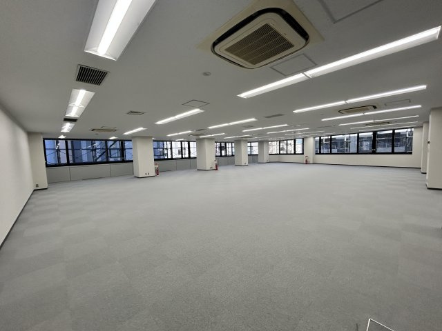 大河内ビルの内装