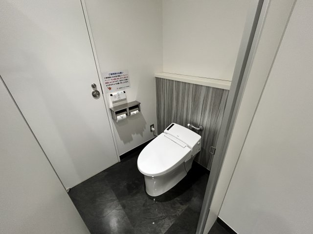 新宿セントランドビル　(申込有り)のトイレ