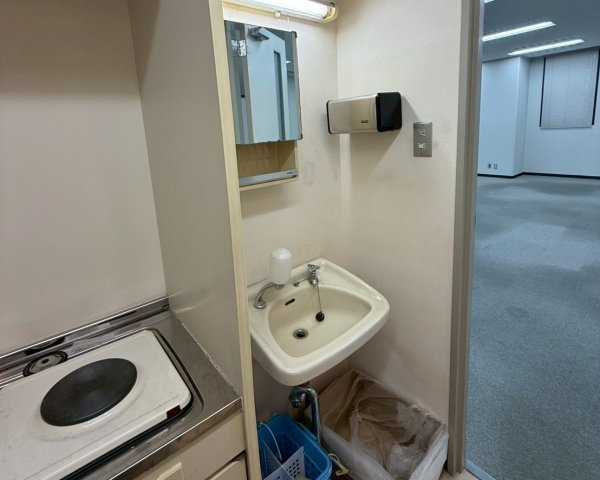 サンポウ池袋ビル　102の洗面所