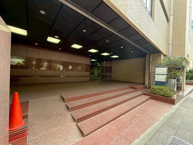 サンポウ池袋ビル　102のエントランス