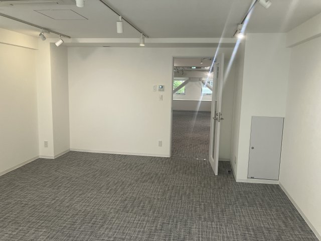 渋谷Ｑビルのロビー