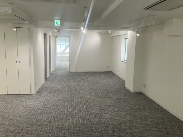 渋谷Ｑビルのロビー