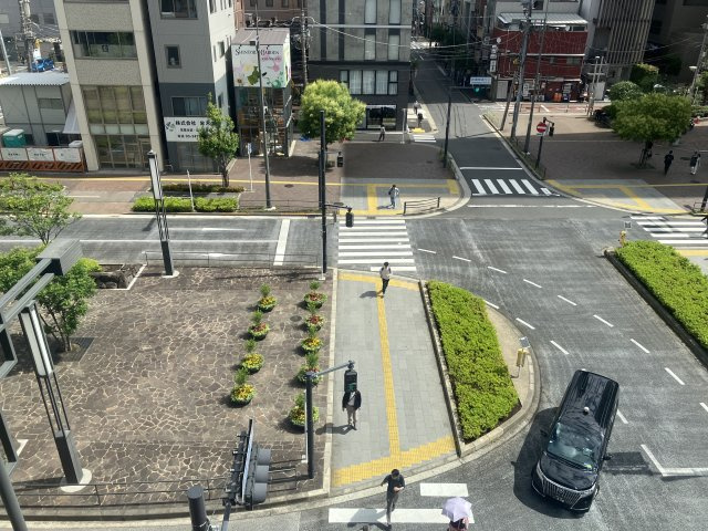 愛場新橋タワーの駐車場