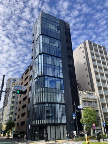 愛場新橋タワーの外観