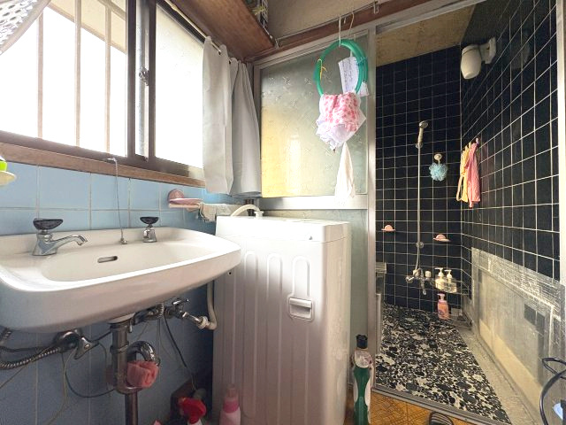 350㎡越え宅地！足利市梁田町　平屋建ての脱衣所