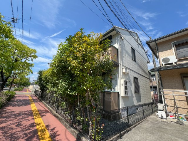 シャーメゾン・ソレイユ B棟の外観