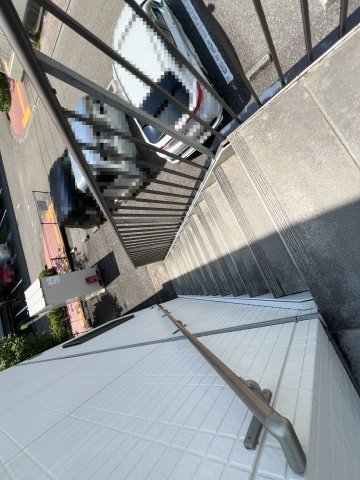 シャーメゾン・ソレイユ B棟のエントランス