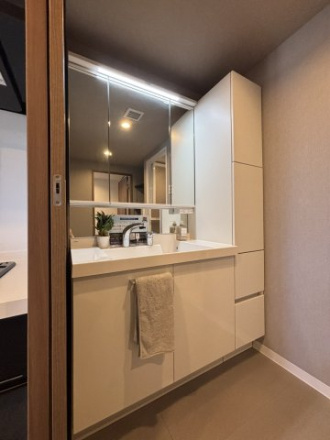 グランドメゾン朝比奈の独立洗面台|独立洗面化粧台が付いています