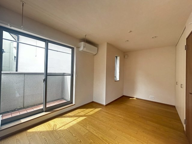 江戸川区平井２丁目ヘーベルハウスの洋室|★6.8帖洋室★