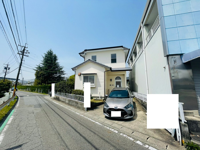 【仲介手数料無料／豊田市】豊田市平山町1丁目　中古戸建の前面道路含む現地写真