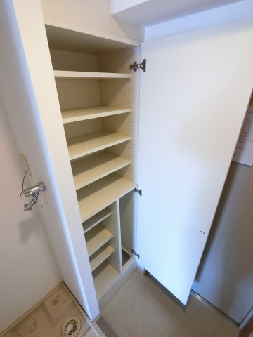 プライマル西船橋の収納