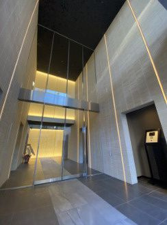 グランレーヴ東尾久のロビー