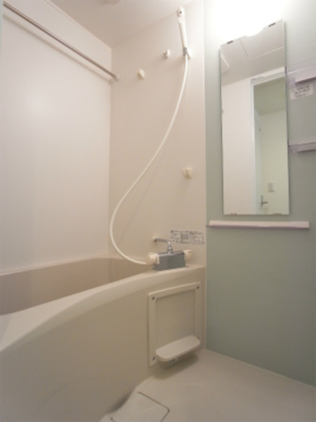 リブリ・スナイプⅡの浴室