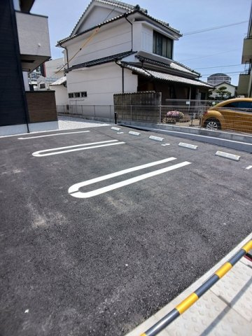クルールの駐車場|駐車場