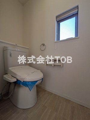 【トイレ】 | 下高井戸戸建-普通借家2年- | 2階トイレ