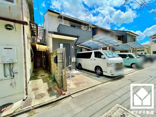 南区東九条西明田町のバルコニー