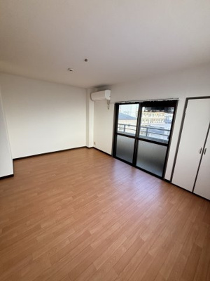 【居間・リビング】 | スクエアレジデンス豊里