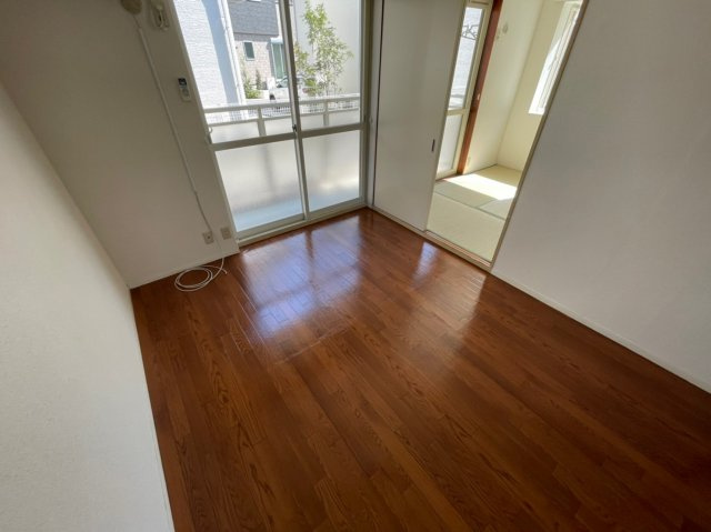 グランディール織戸の居間・リビング