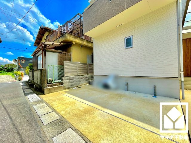 久御山町林中垣内の駐車場