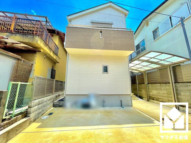 久御山町林中垣内のバルコニー
