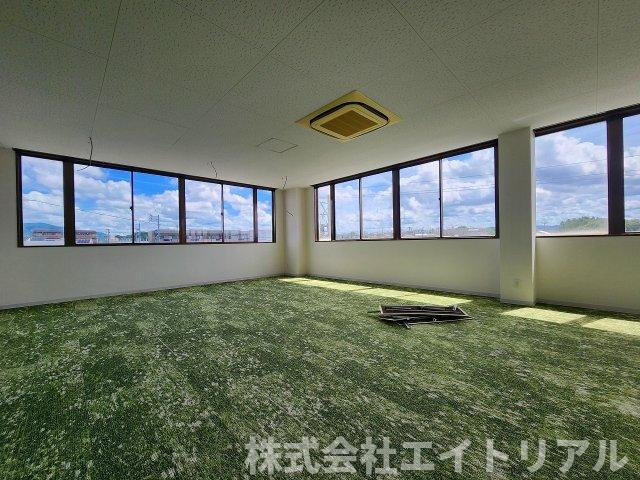 豊田市四郷町森前南　貸店舗・事務所の内装