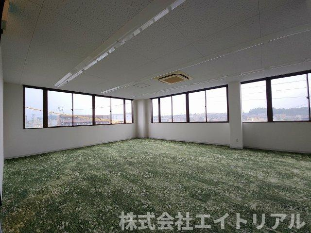 豊田市四郷町森前南　貸店舗・事務所の内装