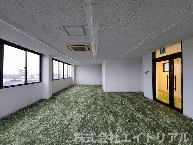 豊田市四郷町森前南　貸店舗・事務所の内装