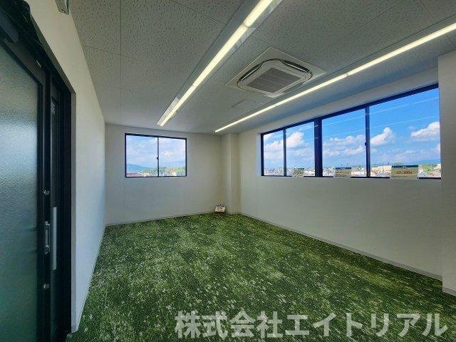 豊田市四郷町森前南　貸店舗・事務所の内装