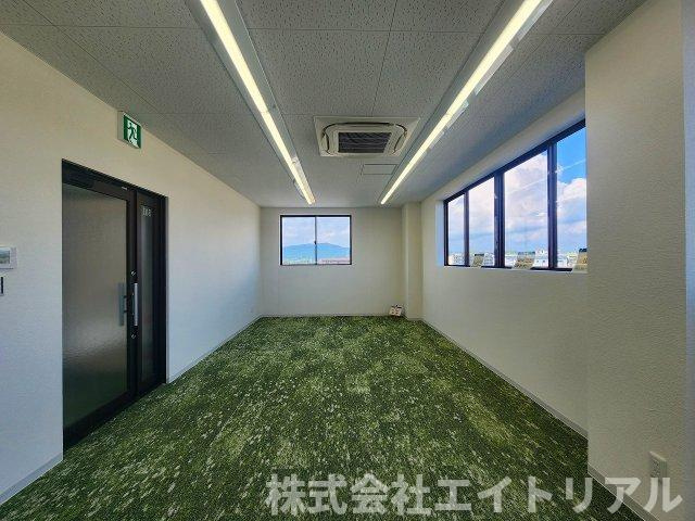豊田市四郷町森前南　貸店舗・事務所の内装