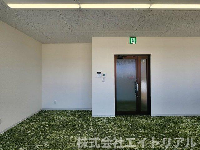 豊田市四郷町森前南　貸店舗・事務所の内装
