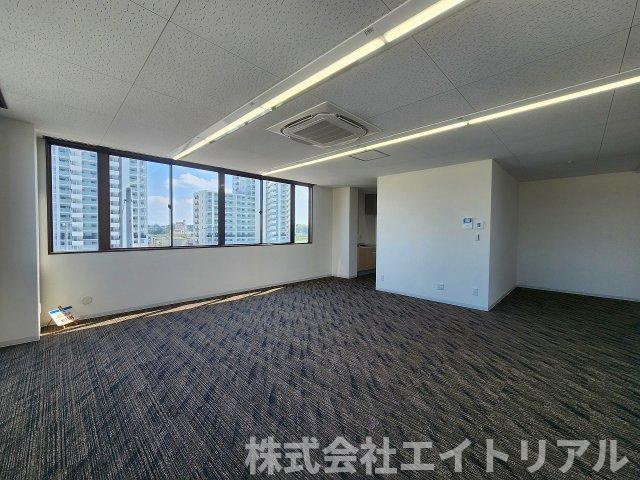 豊田市四郷町森前南　貸店舗・事務所の内装