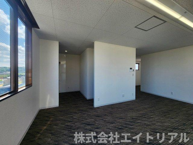 豊田市四郷町森前南　貸店舗・事務所の内装