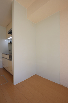 冷蔵庫置き場