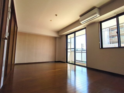 ※照明は設備ではありません。