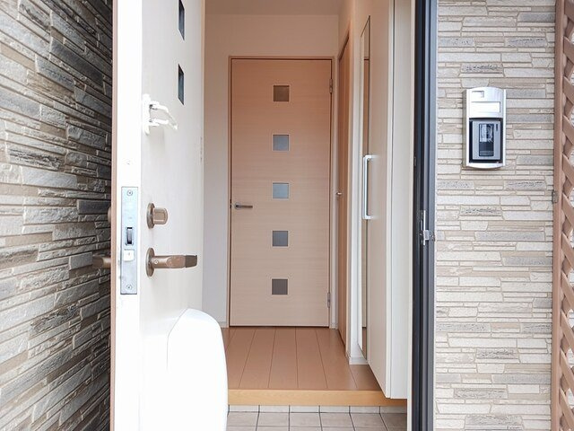 アッシュ１０の玄関|毎日通る玄関はこちらです