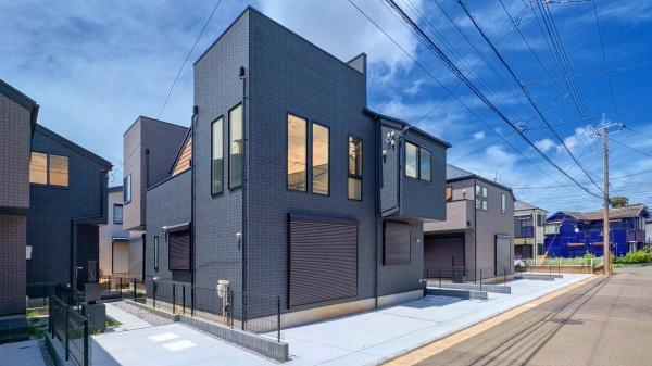 横浜市港北区高田東３丁目の新築一戸建の外観|いつでもご案内可能です！
お車でご自宅まで送迎承ります。